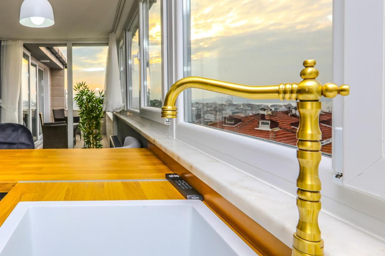Appartement Vibrant Flat 500 M To Uskudar Ferry Station à Istambul Extérieur photo